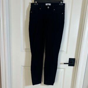 PAIGE Women's black Verdugo Ankle  Skinny Jeans sz 25